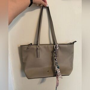 Kate & Alex Cuffaro Italian Design Beige‎ Tote zip up bag